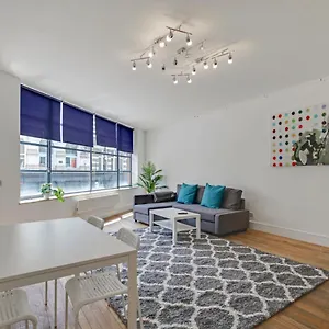 Apartment 331, London