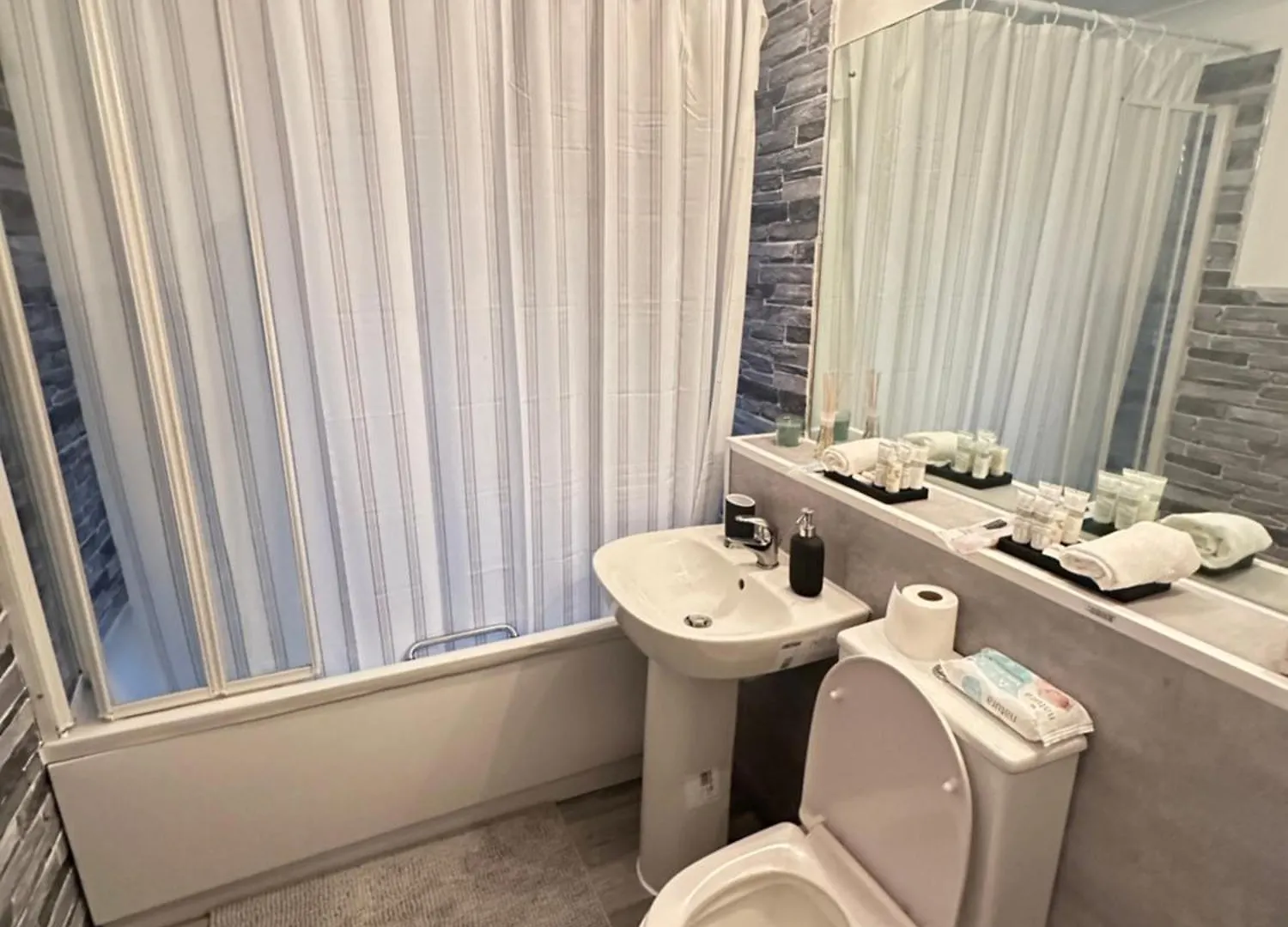 Treasure Properties Londyn Apartament